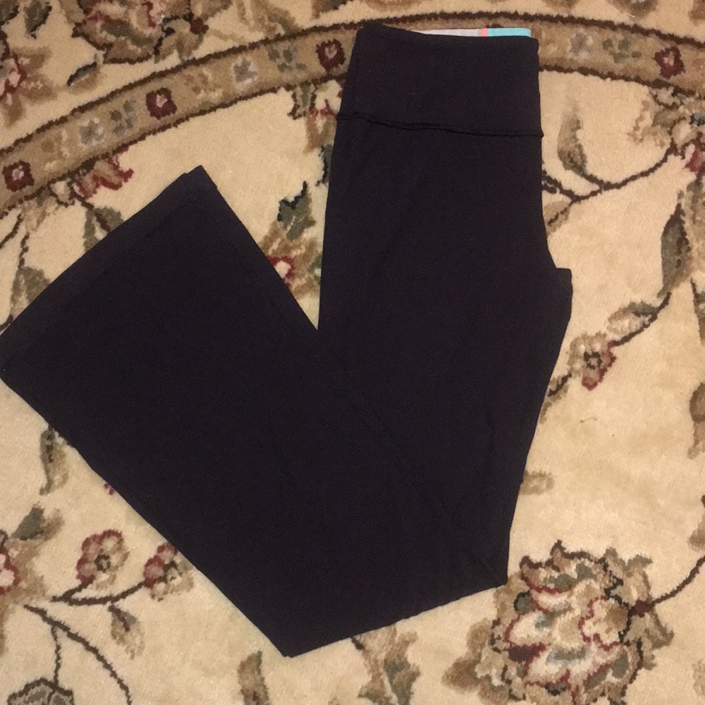 Lululemon bootcut pants
